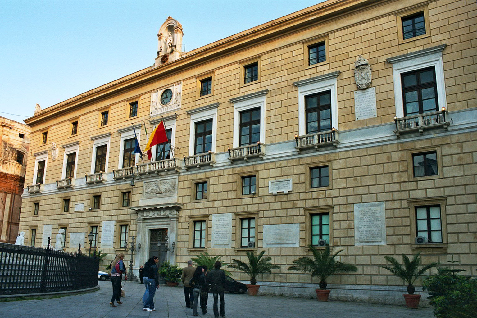 Palermo Palazzo Pretorio bjs2007 01